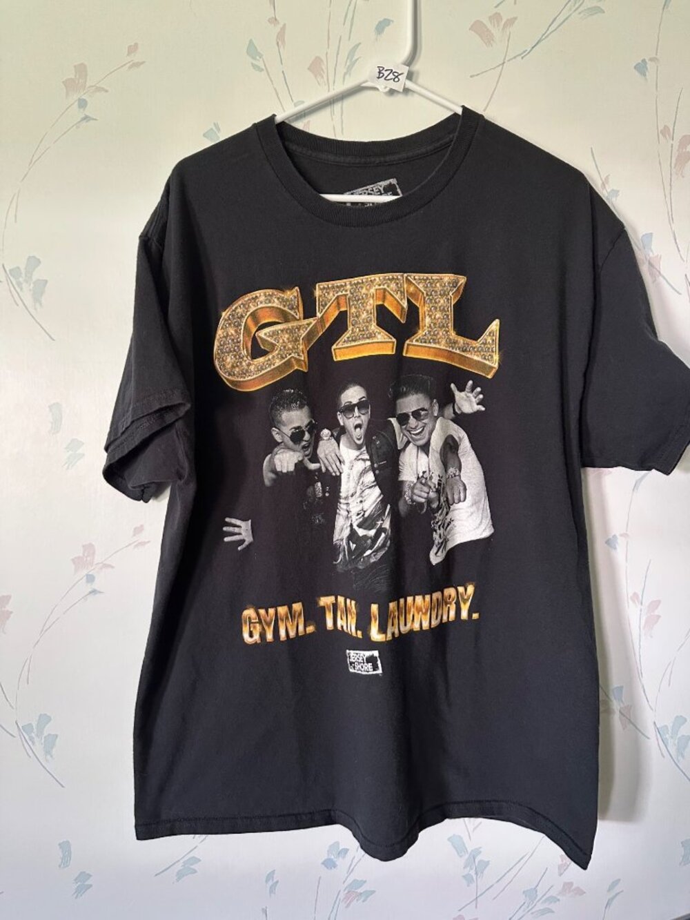 Jersey Shore GTL Graphic T-Shirt Gym Tan Laundry Black Unisex XL